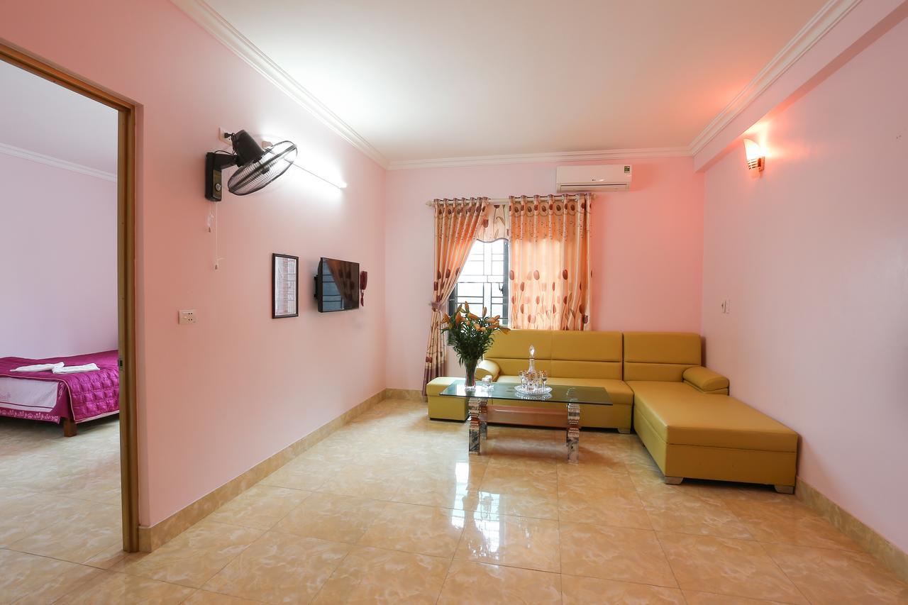 Binh An Hotel Нойбай Экстерьер фото